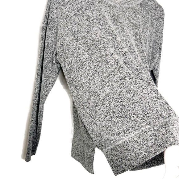 Lucky Brand Women’s Gray Black Marbled Crewneck Soft Fuzzy Long Sleeve Sweater - Picture 5 of 16
